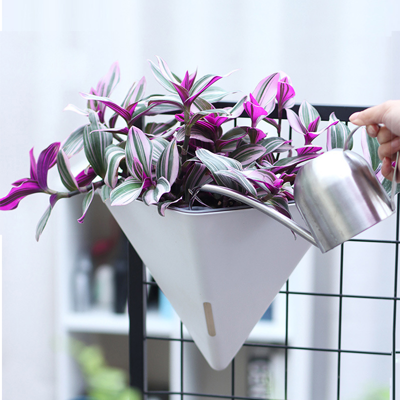 Gardening Tools Green - Trójkątne doniczki ścienne samozraszające się wiszące